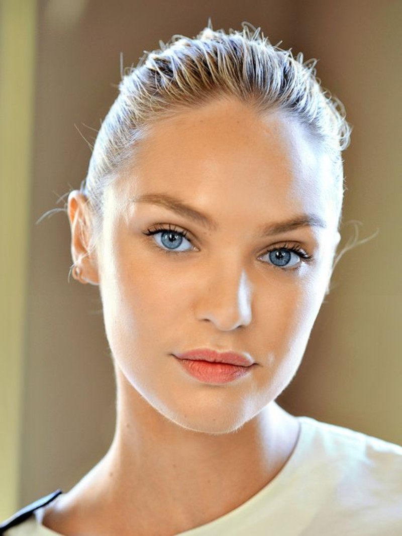 Working Woman Make Up