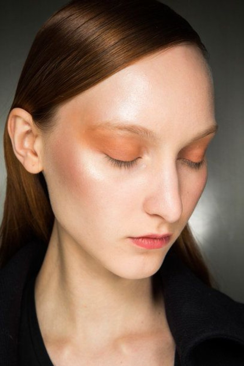 Working Woman Make Up