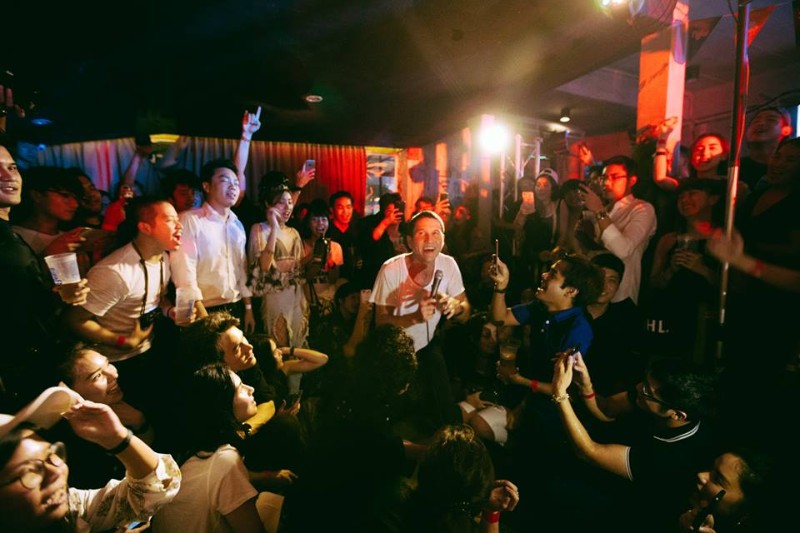 ที่ Hang Out